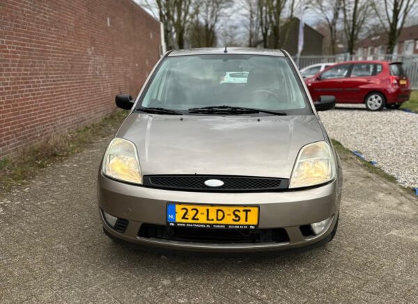 VERKOCHT ! Ford Fiesta 1.4-16V Trend