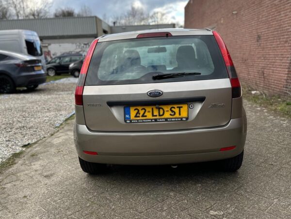 VERKOCHT ! Ford Fiesta 1.4-16V Trend