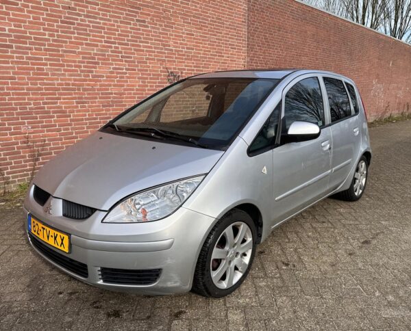 Mitsubishi Colt 2007 1.5 D’azur